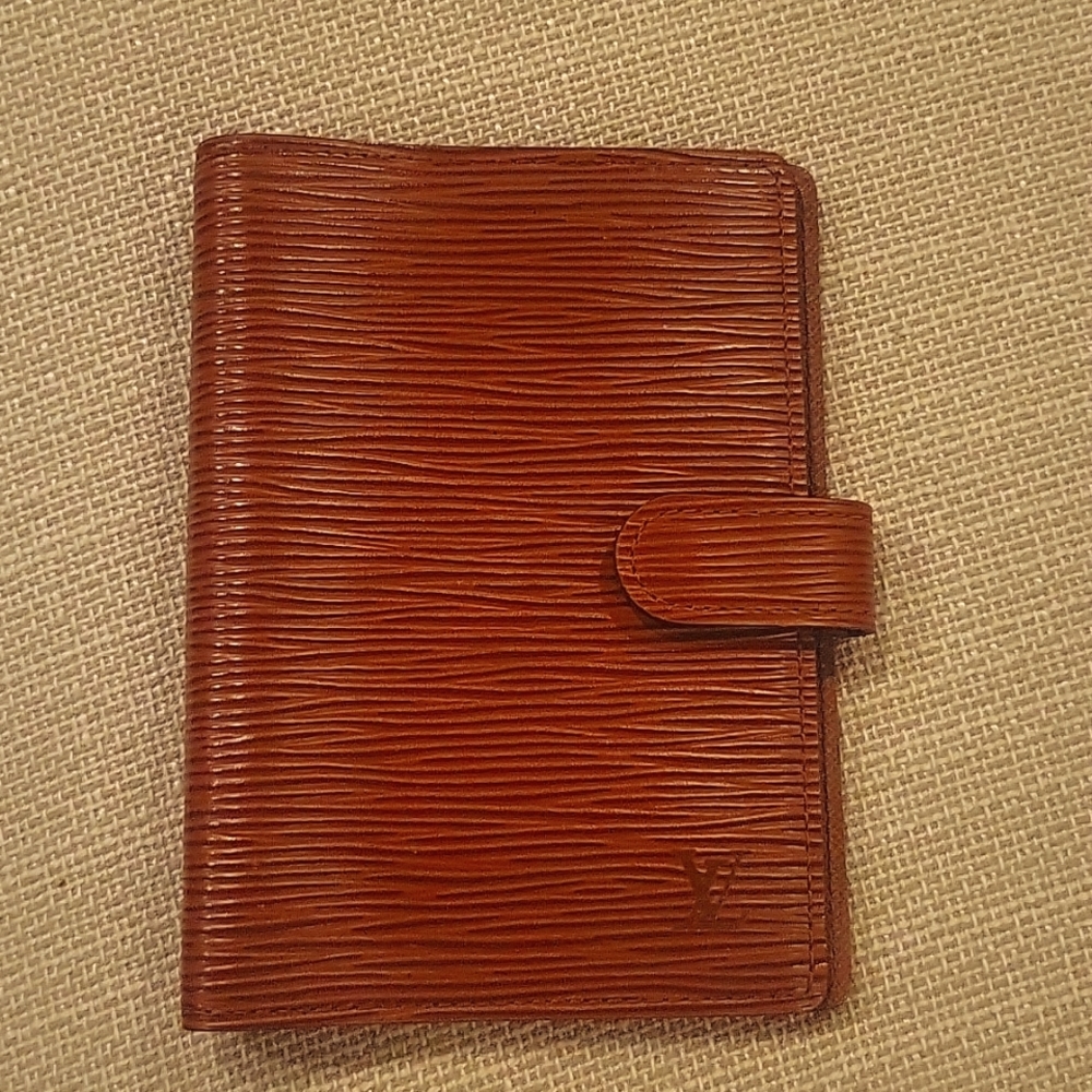 Louis Vuitton EPI Small Agenda